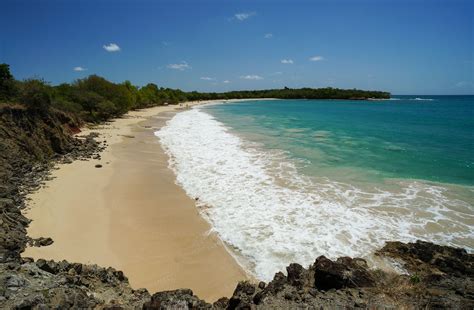 martinique nude beach|La Petite Anse des Salines beach